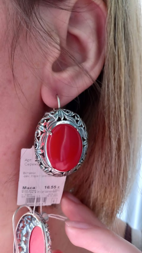 Срібні сережки-підвіски з коралом, фото 1