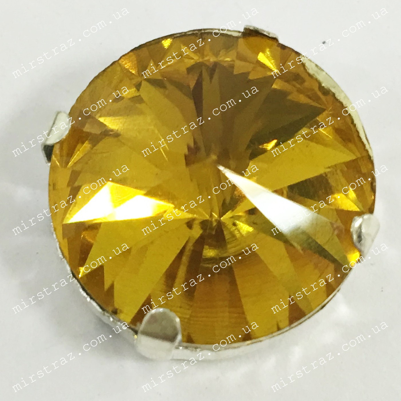 Камені в цапах 8 мм, колір Topaz