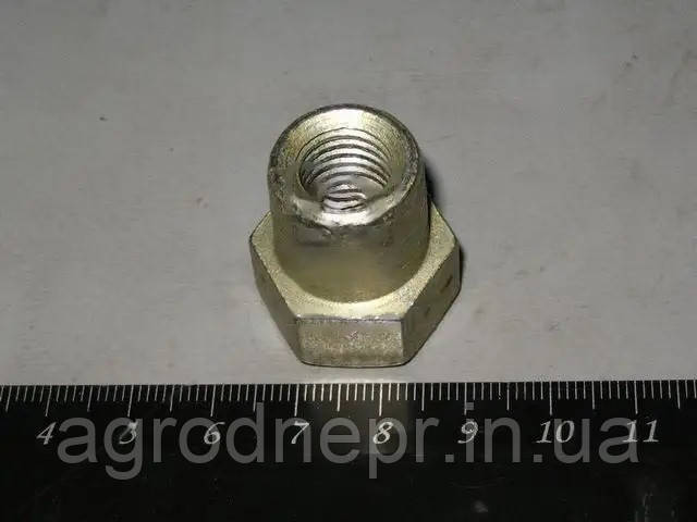 50-1003104-А Гайка кришки клапанів МТЗ