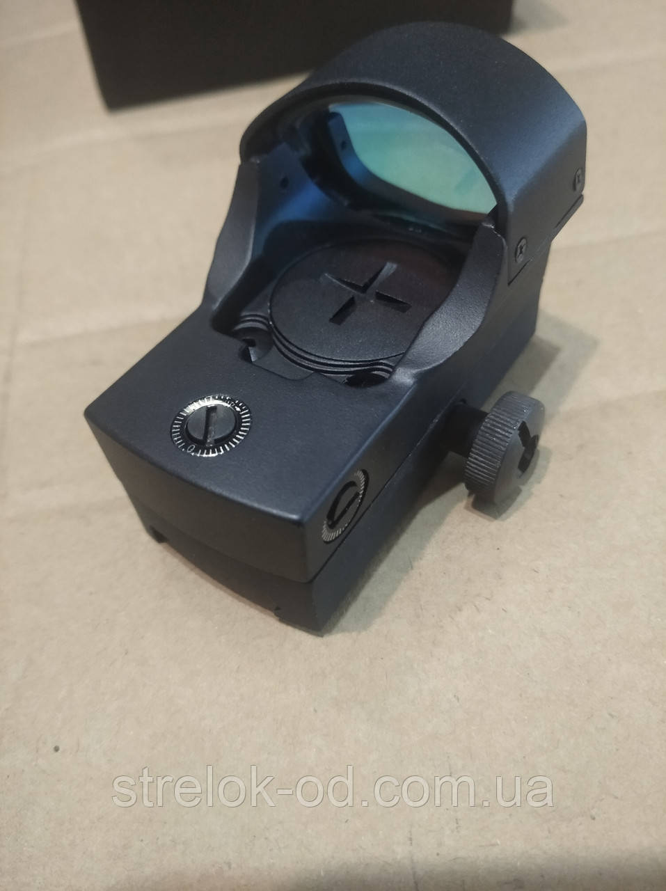 Калліматор відкритого типу для АК та іншої зброї.
кріплення на вивер, пікатіні
працює з НВ, фото 1