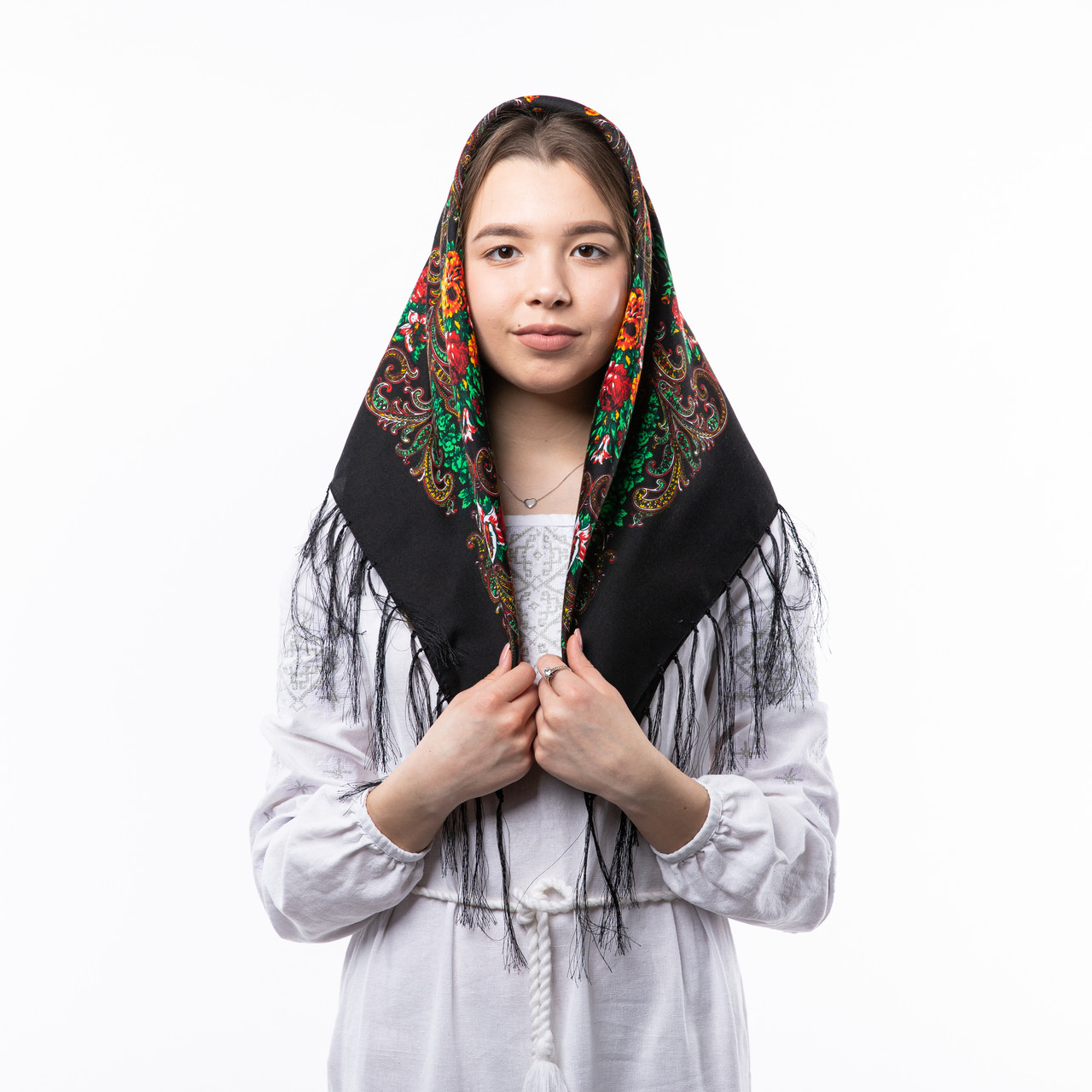 Хустка з шовковими тороками 80х80см Чорна, фото 1