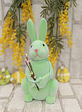 Великодній кролик для прикраси стола на свято h 30 см, фото 6