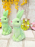 Великодній кролик для прикраси стола на свято h 13 см, фото 8