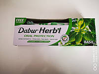 Зубна паста - Базилік DABUR HERB'L 150г + щетка