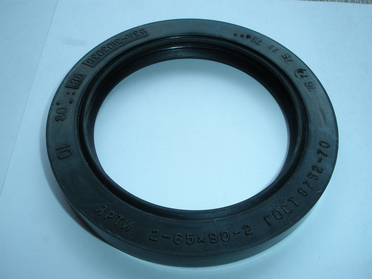 Сальник Передней и Задней Ступицы Военный Мост УАЗ 3151, 31519, 3160 ...