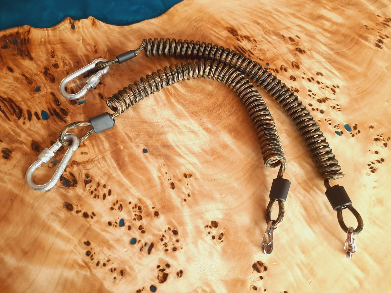 Купити Тренчик із карабіном ручної роботи, шнур страхувальний ...