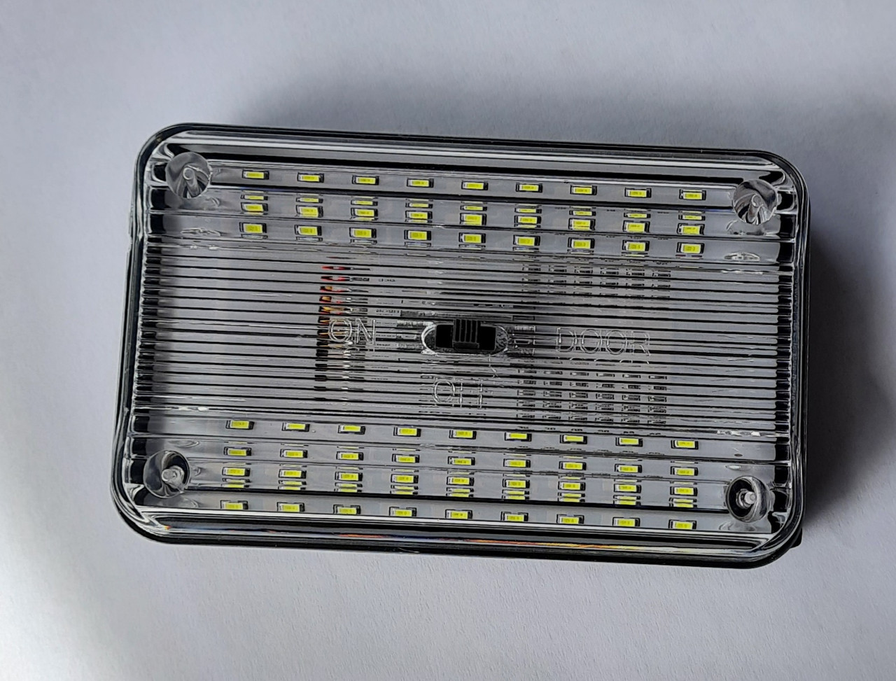 Ліхтар освітлення салону універсальний світлодіодний led 12v плафон