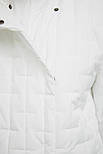 Довга жіноча куртка стьобана Finn Flare A20-32026-201 біла XS, фото 7