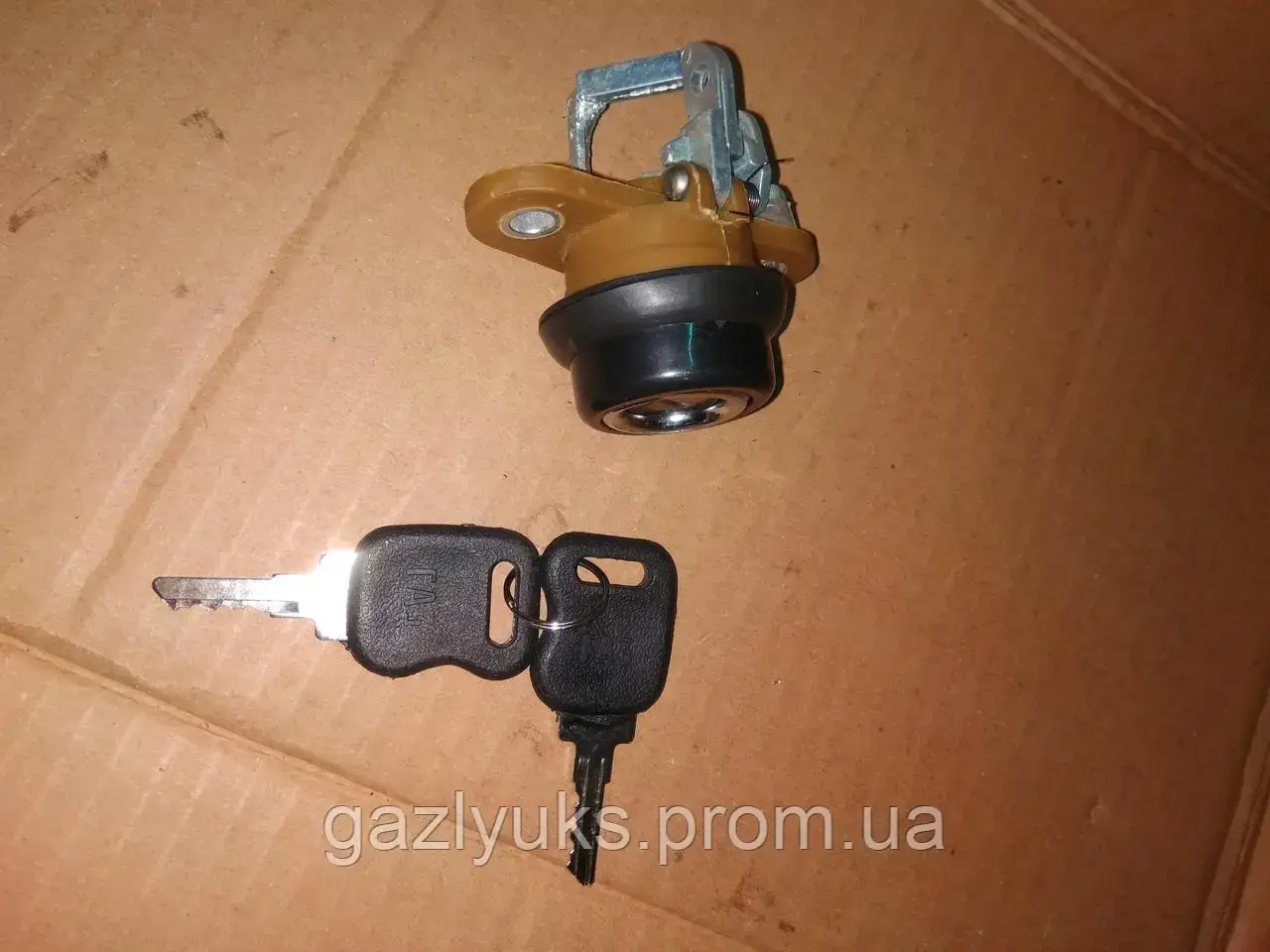 Замок Крышки Багажника Волга 3110 с Ключами — Купить Недорого на Bigl ...