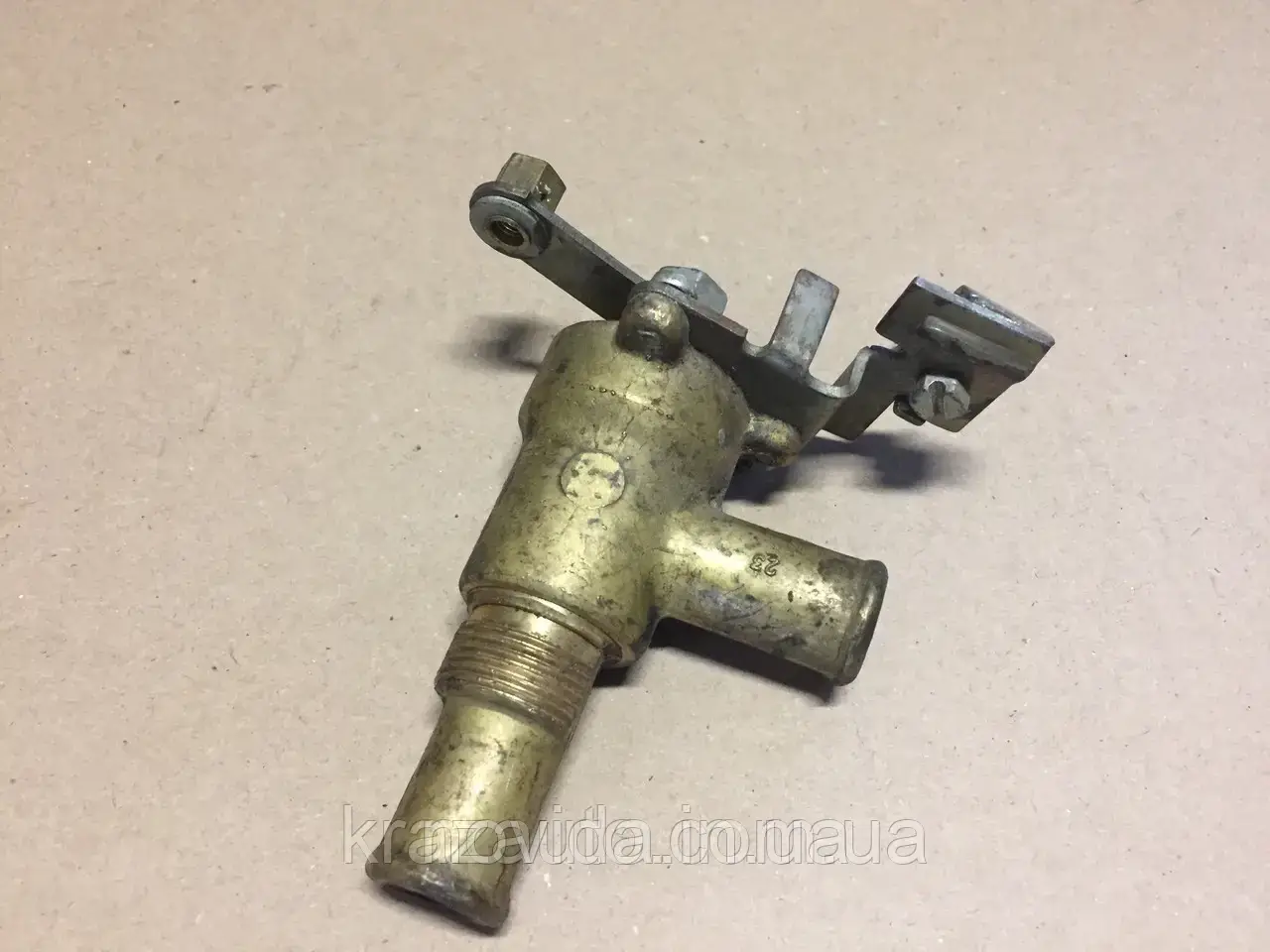 Кран обігрівача КАМАЗ бронза (оригінал) 5320-8105160