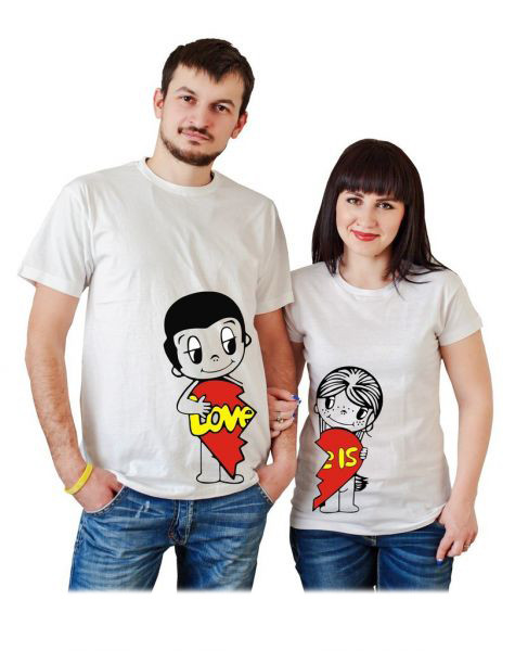 Парні футболки з принтом "Love is... Серце" Push IT