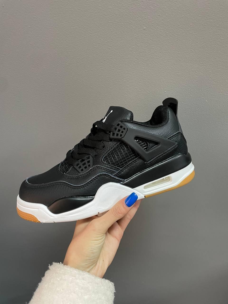 Кросівки чоловічі чорні Nike Air Jordan Retro 4 (07631)