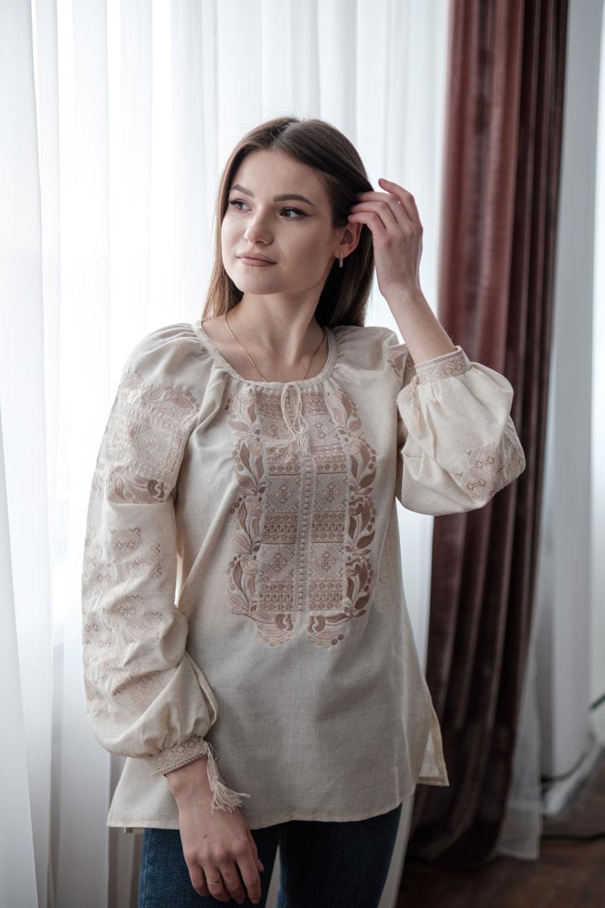 Сучасна вишиванка жіноча з льону з великим орнаментом, широкою горловиною, тканина - льон, фото 1
