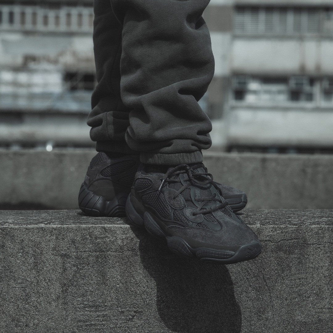 Yeezys adidas sales 500