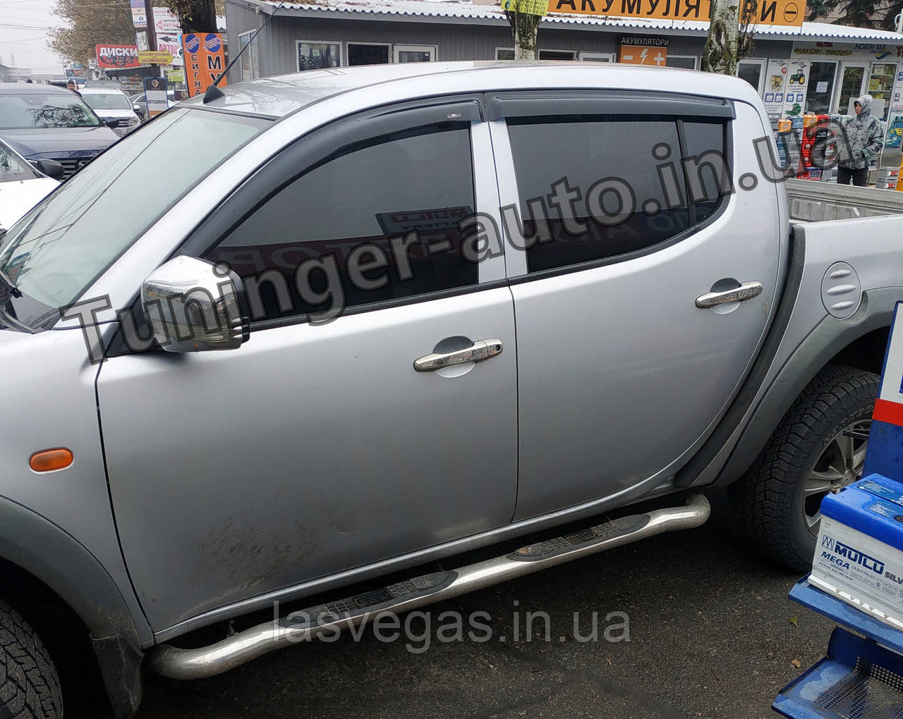 Дефлектори вікон вітровики Mitsubishi L-200 2005-2015 (HIC/Тайвань), фото 1