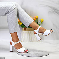 Белые модные босоножки на каблуке, кожаные женские белые босоножки на широком каблуке. Размеры 36 - 40