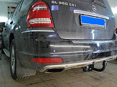 Польський фаркоп на Mercedes-Benz GL W164 2005-2012
