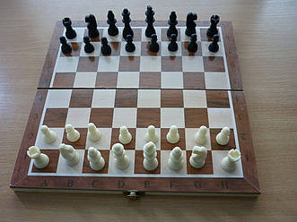 Настільна гра 3в1 шахи, шашки, нарди, 30x30 см, дерево