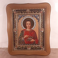 Икона Пантелеймон святой великомученик и целитель, лик 15х18 см, в светлом деревянном киоте с камнями