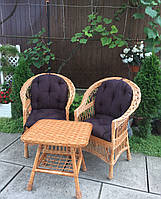 2 крісла "Звичайні" з коричневими подушками і столик квадратний "Звичайний"