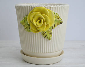 Горщик керамічний для квітів Вафл В білий жовті троянди Н13см