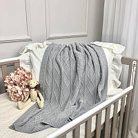 Плед детский хлопковый Маленькая Соня для мальчика для детской кроватки и коляски Ромб-Коса серый 80х100 см