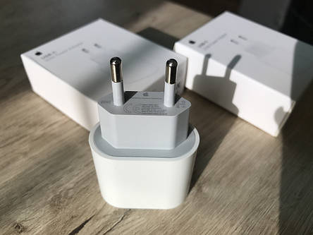Адаптер Apple iPhone 20W USB-C швидке заряджання Блочок IPhone 20 ВТ, фото 2