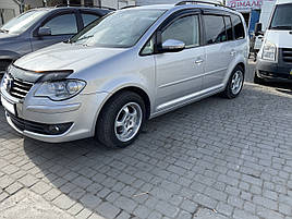 Дефлектори вікон (вітровики) Volkswagen Touran 2003-2010