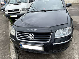 Дефлектор капоту, мухобойка Volkswagen Passat (B5+) 2001-2005/рестайлінг