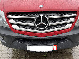 Накладки на решітку (2013+, неірж.) - Mercedes Sprinter 2006-2018 рр.