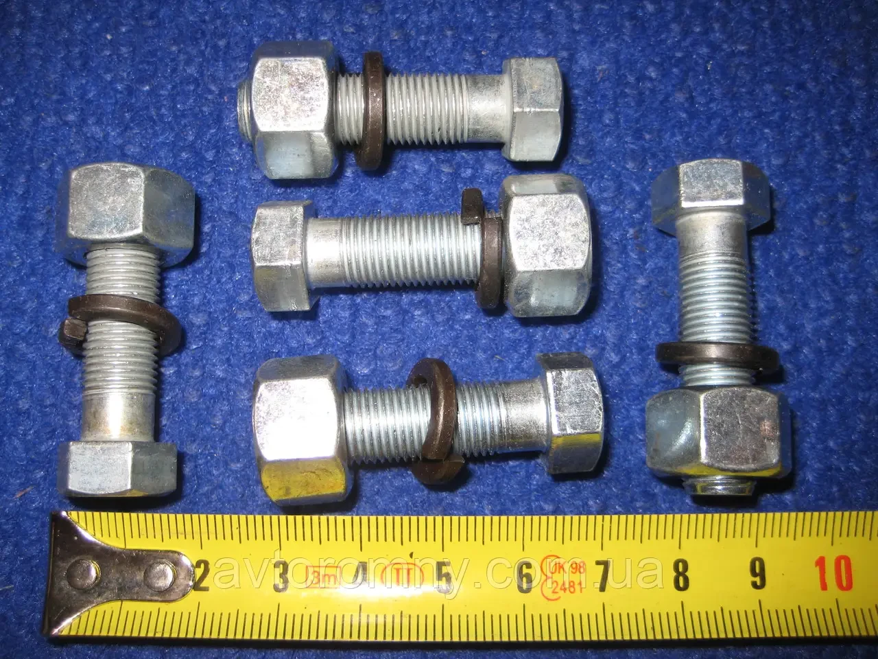 Болт М10 кульової опори до кулака з гайкою і гровером Таврія Славута ЗАЗ 1102 1103 1105