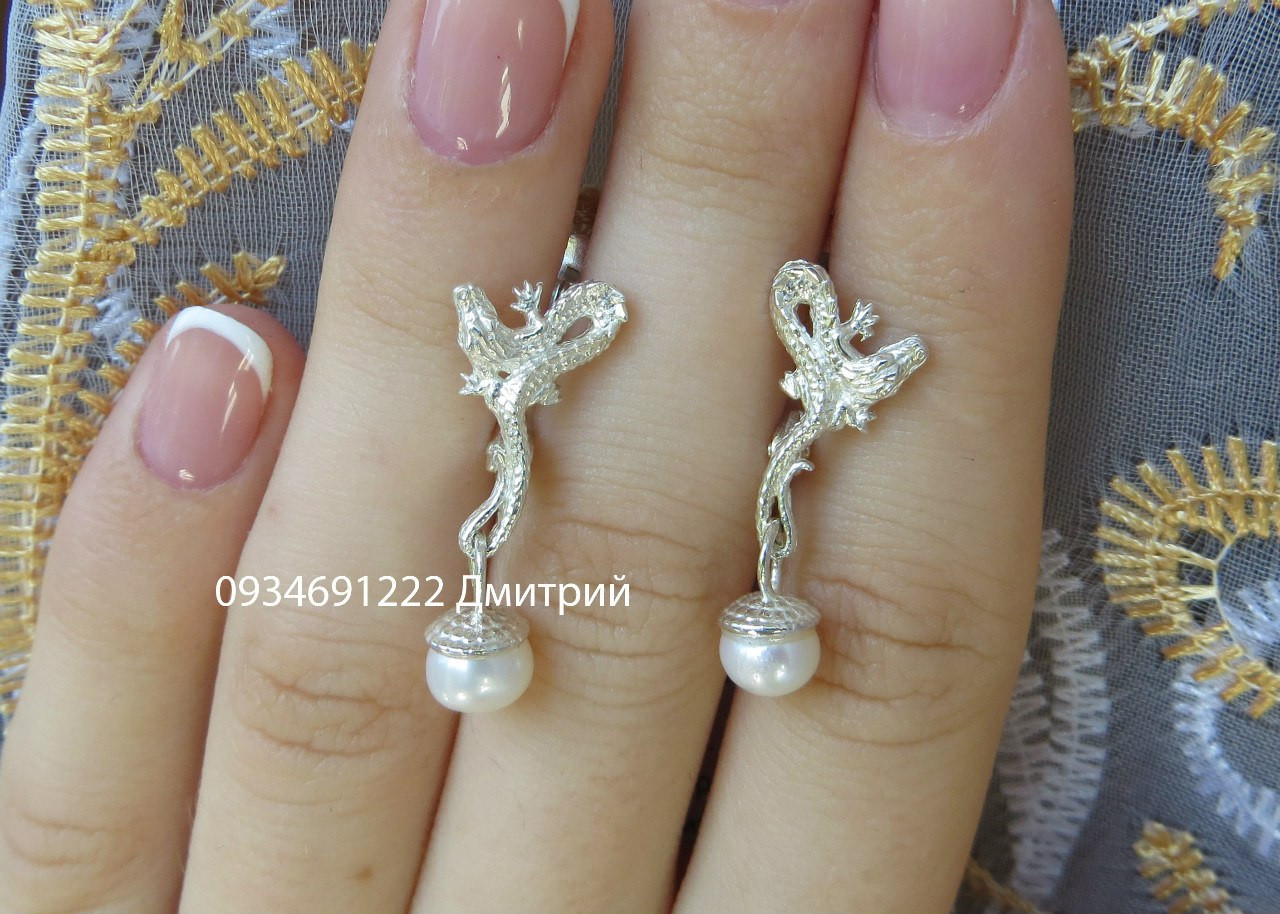 Срібні сережки з дракончиками