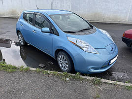 Дефлектори вікон (вітровики) Nissan Leaf 2010 -> 4 шт (HIC)