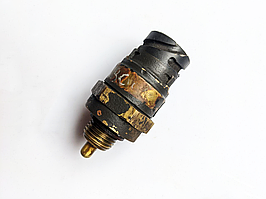 Датчик температури палива б/в DAF XF105 (1844101) оригінал, 30х60х30 мм