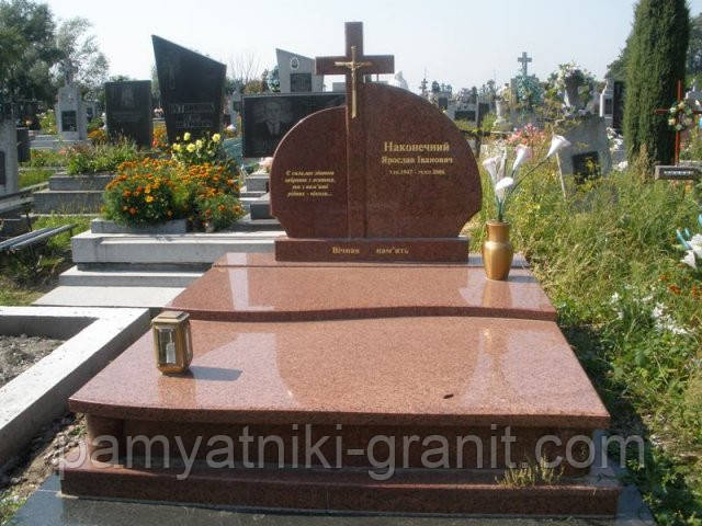 Гранітні пам'ятки для двох Житосвіт (Облиці No439)