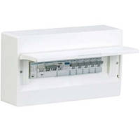 Щит на 18 модулів накладний білі двері - Hager Cosmos VD118PD