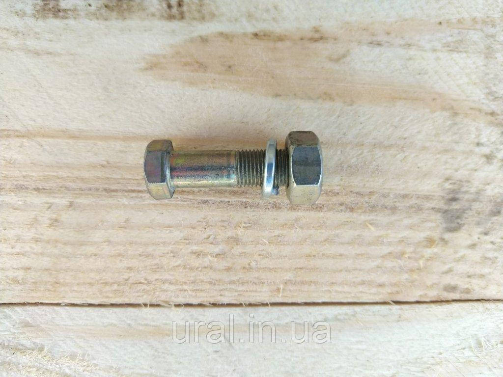 Болт карданний з гайкою M10x1x34 331463-П29