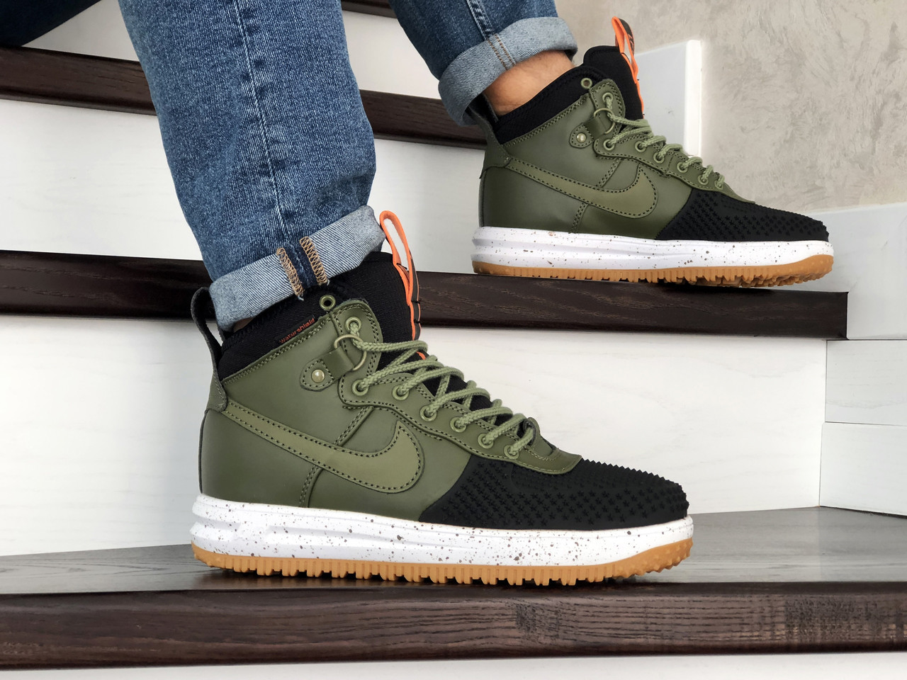 nike duckboot lunar force 1