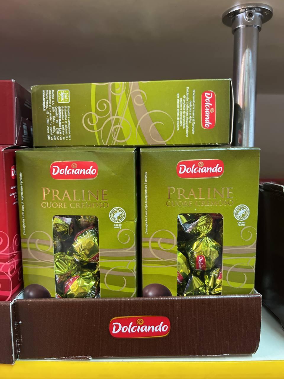 Цукерки з фісташковим кремом 🍬 Dolciando "Chocolato Fondente" 200 гр. Італія