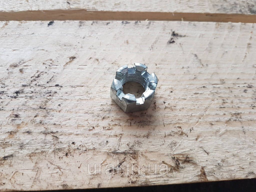 Гайка M18*1,5 на рульовий палець 334833-П29