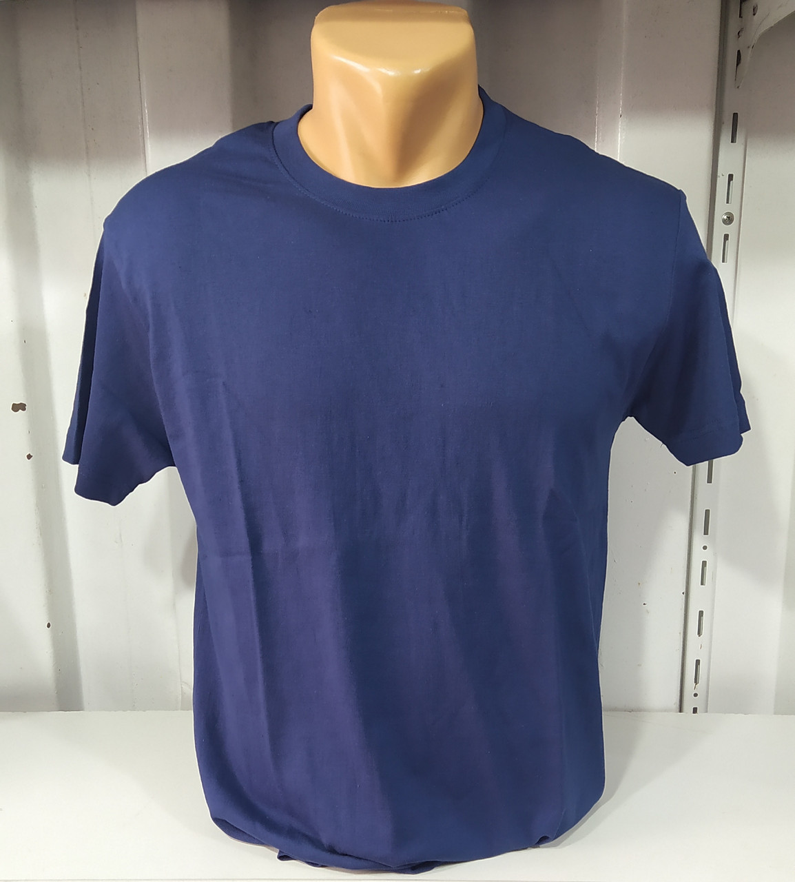 Футболка однотонная размер S 44-46 темно синий цвет. Хорошего качества ...