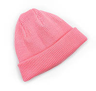 Женская розовая шапка до ушей короткая из акрила, уличная шапка бини розовая в рубчик акриловая топ