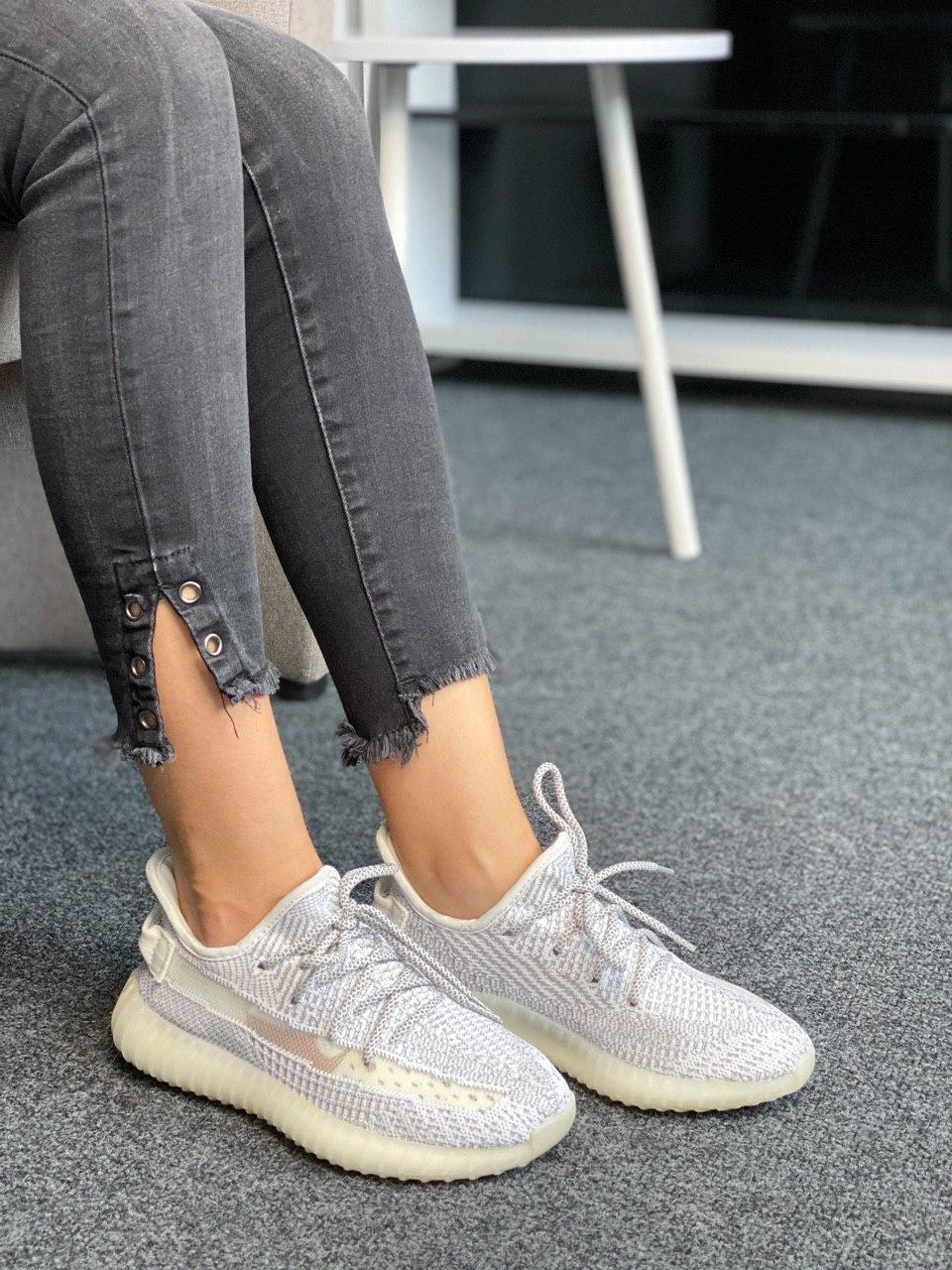 Кросівки Adidas Yeezy Boost 350 V2 Reflective літні жіночі сірі адідас і буст сітка рефлективні