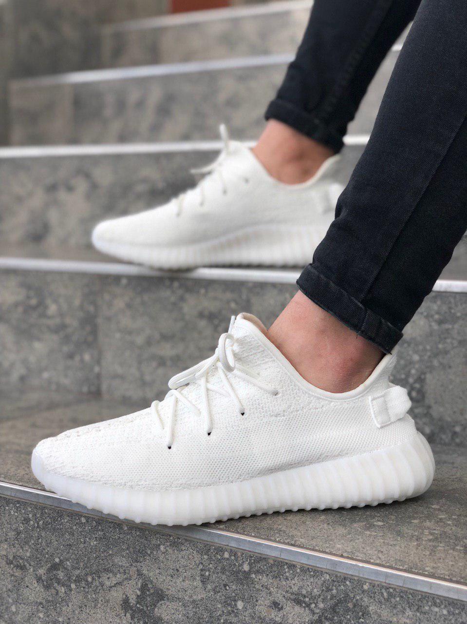 Кросівки Adidas Yeezy Boost 350 triple white білі літні жіночі легкі адідас і буст сітка