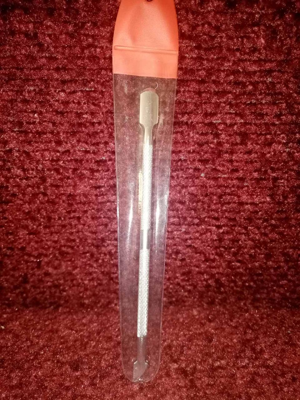 Пушер для маникюра и педикюра двухсторонний в футляре, цена 80 грн ...