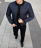 Модний чоловічий темно-синій бомбер, Куртка чоловіча коротка повсякденна непромокальна без капюшона, фото 7