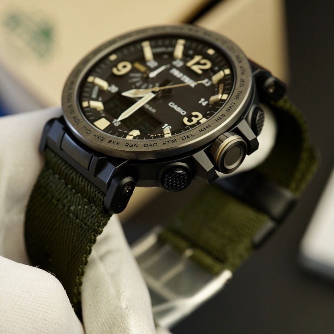 Protrek 600y sale