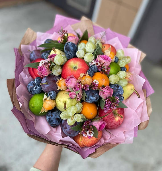 Купить Букет из фруктов №10 в Киеве от компании More Flowers - 1601660595