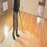 ЛАКИ ДЛЯ ВНУТРІШНІХ ТА ЗОВНІШНІХ РОБІТ