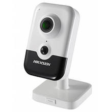 Відеокамера внутрішня ІР Hikvision 2MP DS-2CD2423G0-I (2.8)